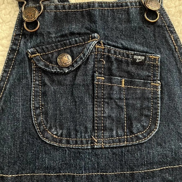 OshKosh B'gosh Denim Overall Toddler Size 4T - Picture 4 of 10